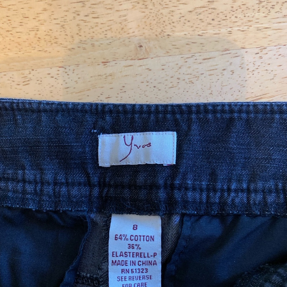 Jeans - Picture 8 of 8